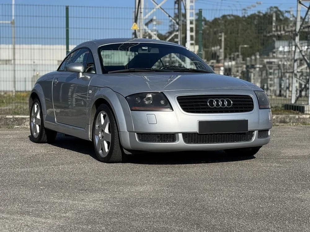 TT (1998-2006)->AUDI